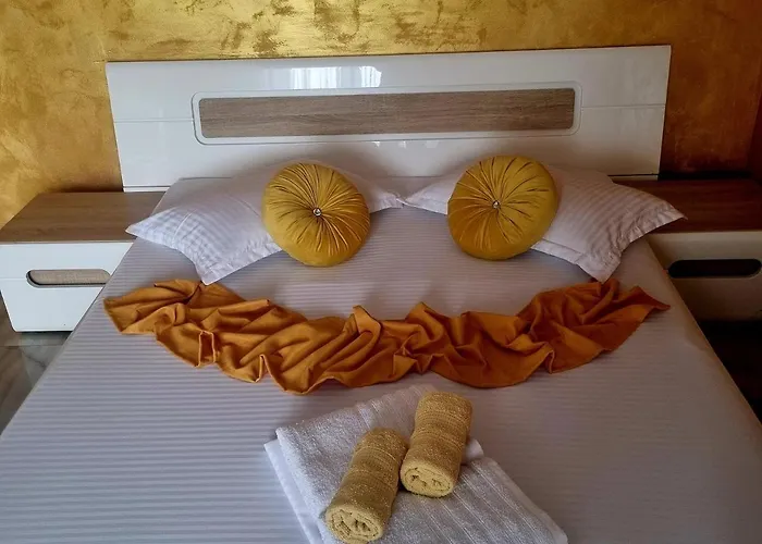 Golden Studio- Panoramic View With Terrace Bukarest