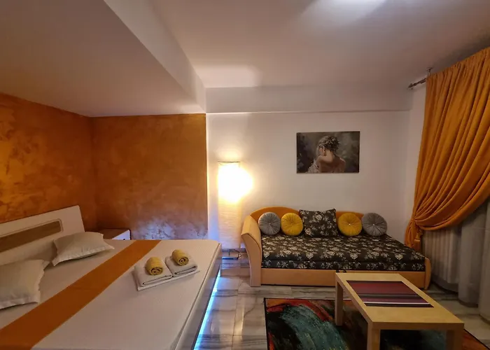 Golden Studio- Panoramic View With Terrace * Βουκουρέστι