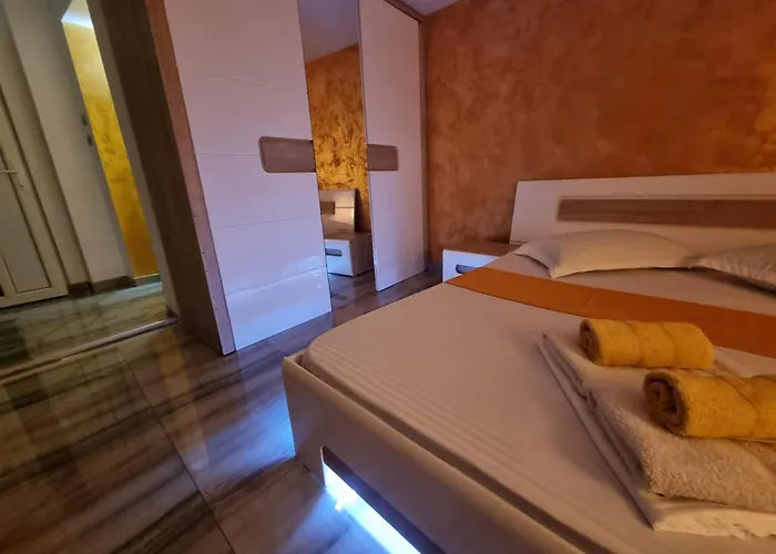 Golden Studio- Panoramic View With Terrace *