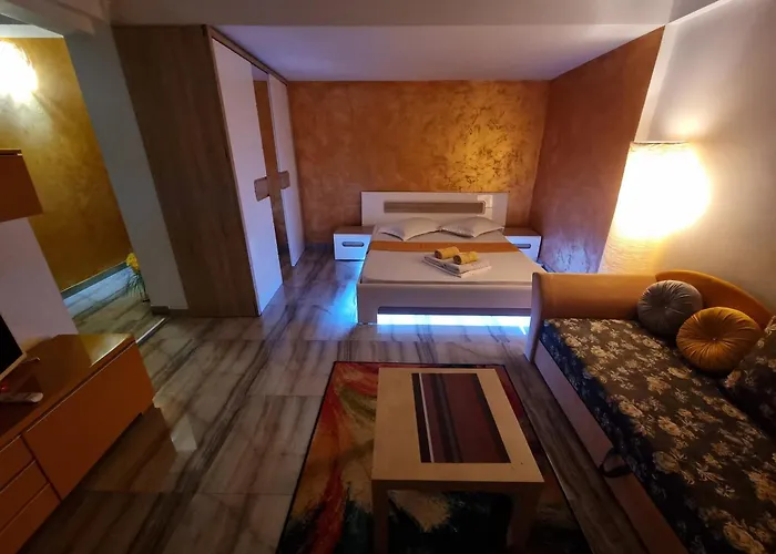 Golden Studio- Panoramic View With Terrace Bukarest