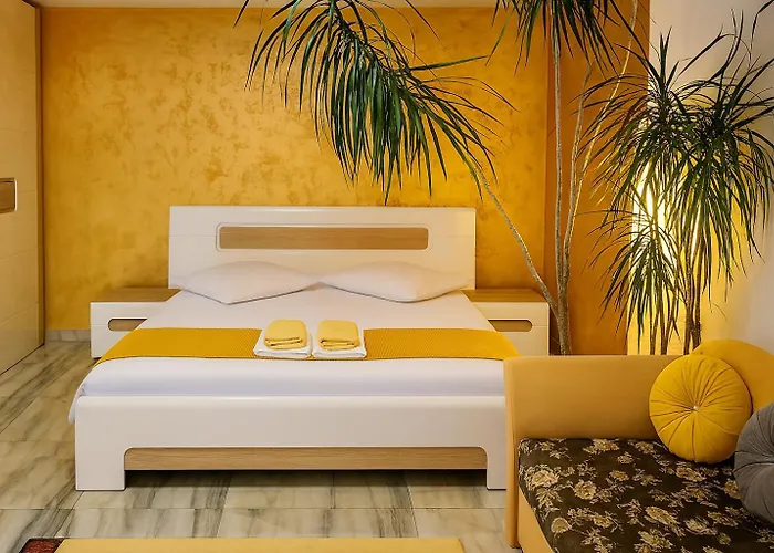 Golden Studio- Panoramic View With Terrace Βουκουρέστι