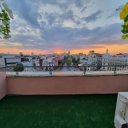 Golden Studio- Panoramic View With Terrace Apartment Bucharest